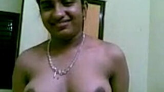 Kerala strips in her bedroom just for you 