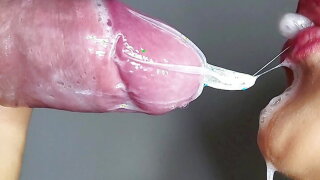 CLOSE UP: Amazing blowjob. I broke the condom to suck all the cum 