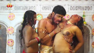 Indian Four On One Nude Sex - group sex with desi wife 