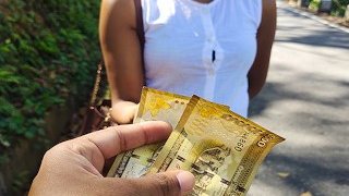  පාරේදී සෙට් වෙලා සල්ලි වලට ගහපු කෑල්ල Sri lankan Garment Slut sex For money Go Back Home 