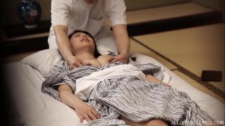 Sexy Japanese moans while getting fingered in the bedroom. HD 